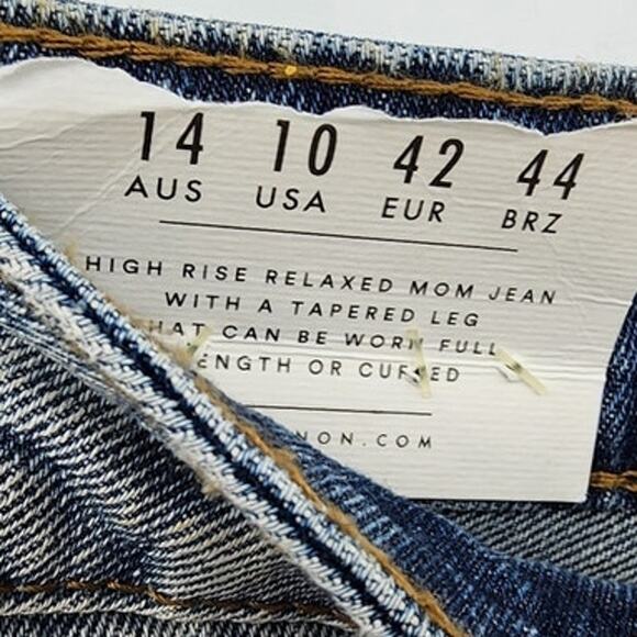 NEW NWT Cotton On High Rise Mom 90s Destroyed Jeans Size 10 - Picture 7 of 10